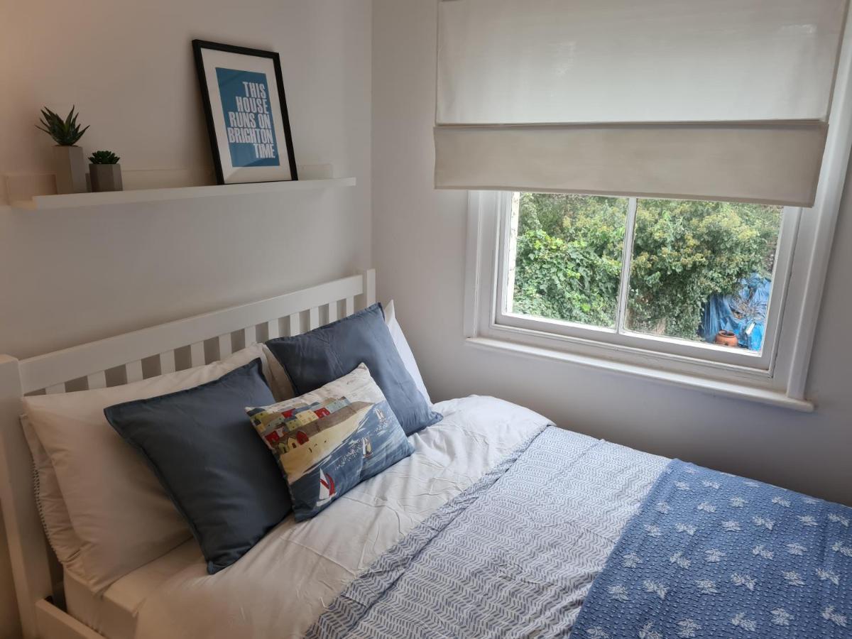 Centrally Located, Comfortable Apartment Near Station, Beach And North Laines برايتون المظهر الخارجي الصورة
