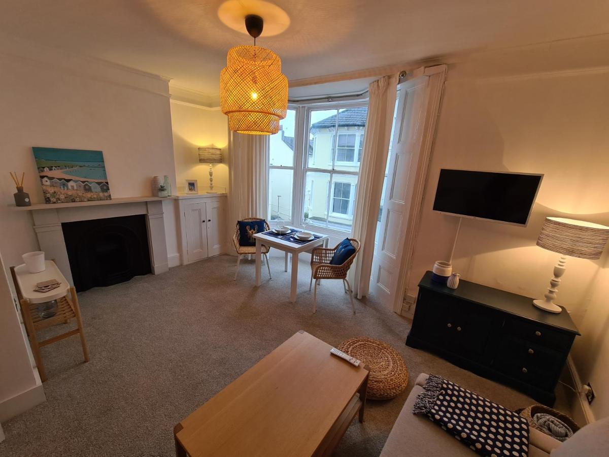 Centrally Located, Comfortable Apartment Near Station, Beach And North Laines برايتون المظهر الخارجي الصورة