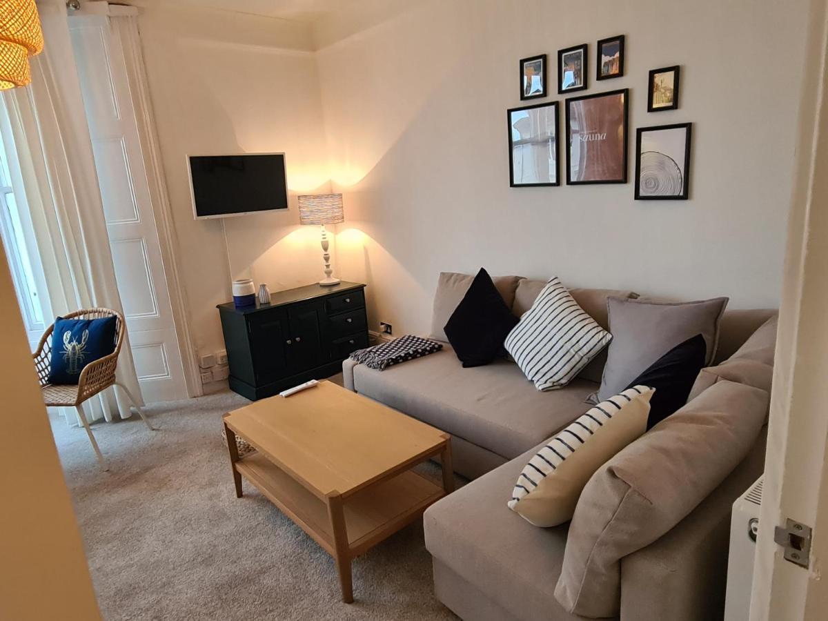 Centrally Located, Comfortable Apartment Near Station, Beach And North Laines برايتون المظهر الخارجي الصورة