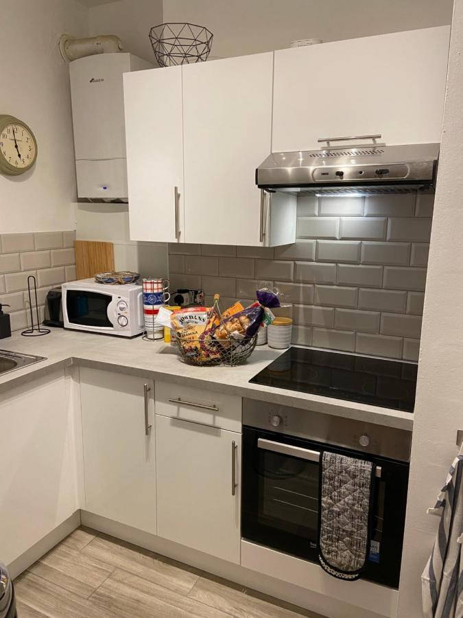 Centrally Located, Comfortable Apartment Near Station, Beach And North Laines برايتون المظهر الخارجي الصورة